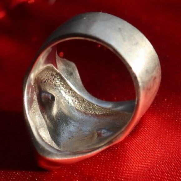 SALE -Handmade Wolf’s Head Ring - Picture 6 of 9